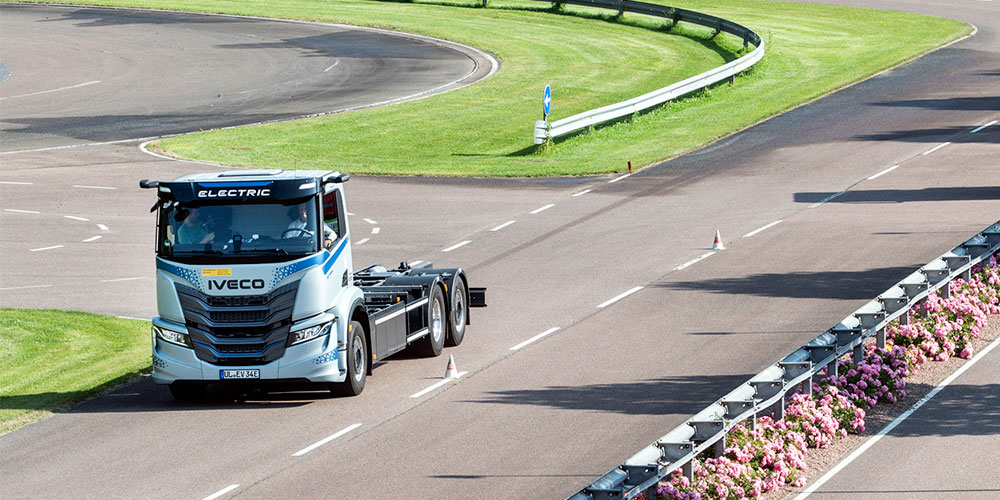 Iveco Gruber Logistics y AIT impulsan el transporte pesado cero emisiones